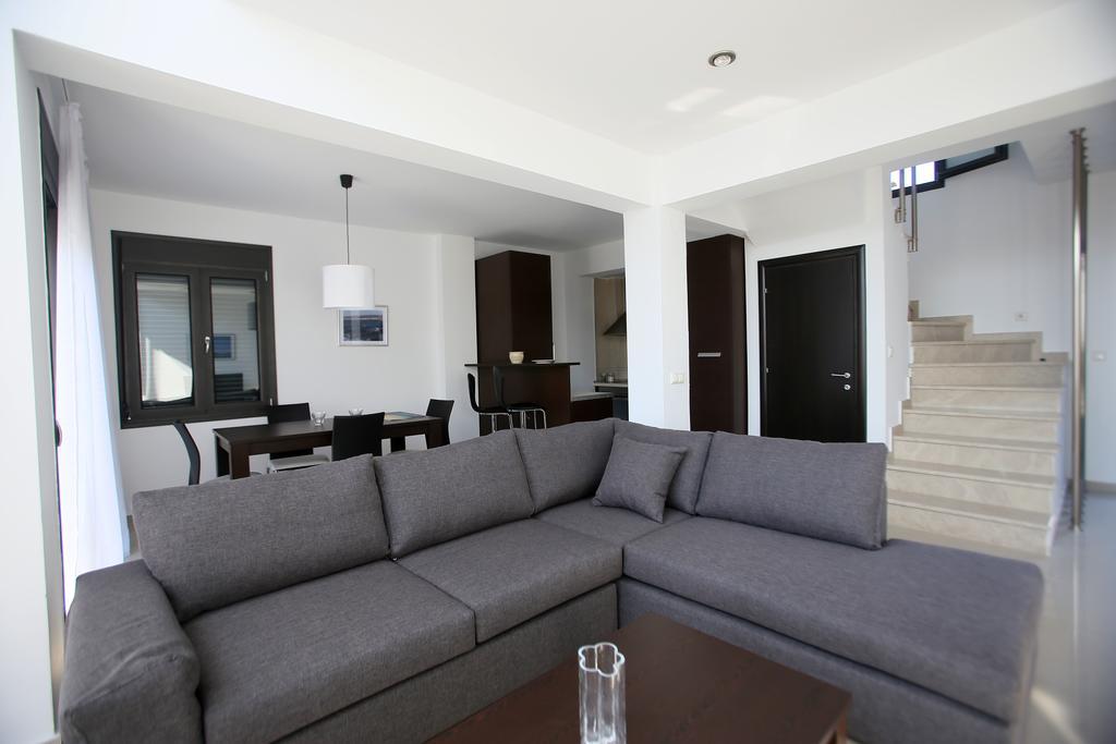 Sunny Sani Luxury Villas חדר תמונה
