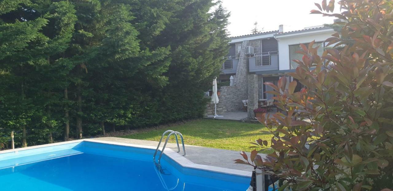 Sunny Sani Luxury Villas מראה חיצוני תמונה