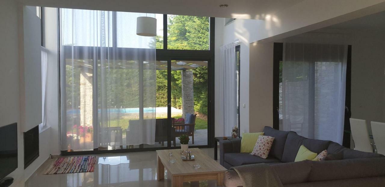 Sunny Sani Luxury Villas מראה חיצוני תמונה