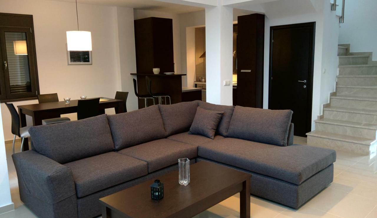 Sunny Sani Luxury Villas מראה חיצוני תמונה