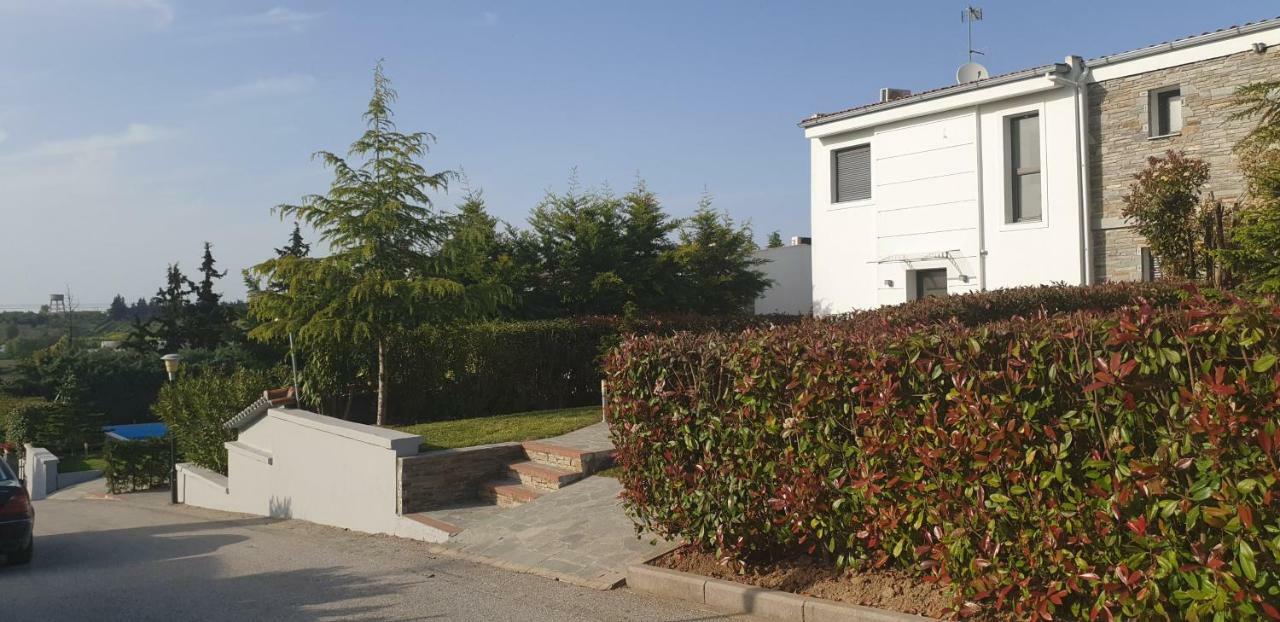 Sunny Sani Luxury Villas מראה חיצוני תמונה